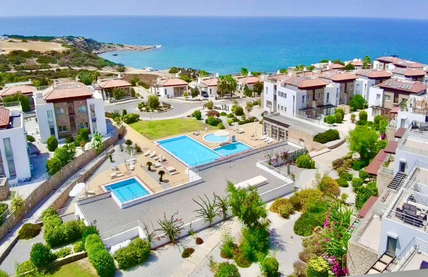 Boho Bay Apartment Akanthou Exteriör bild